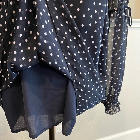 Susan Graver - Sheer Blouse - Small - Picture 7 of 7